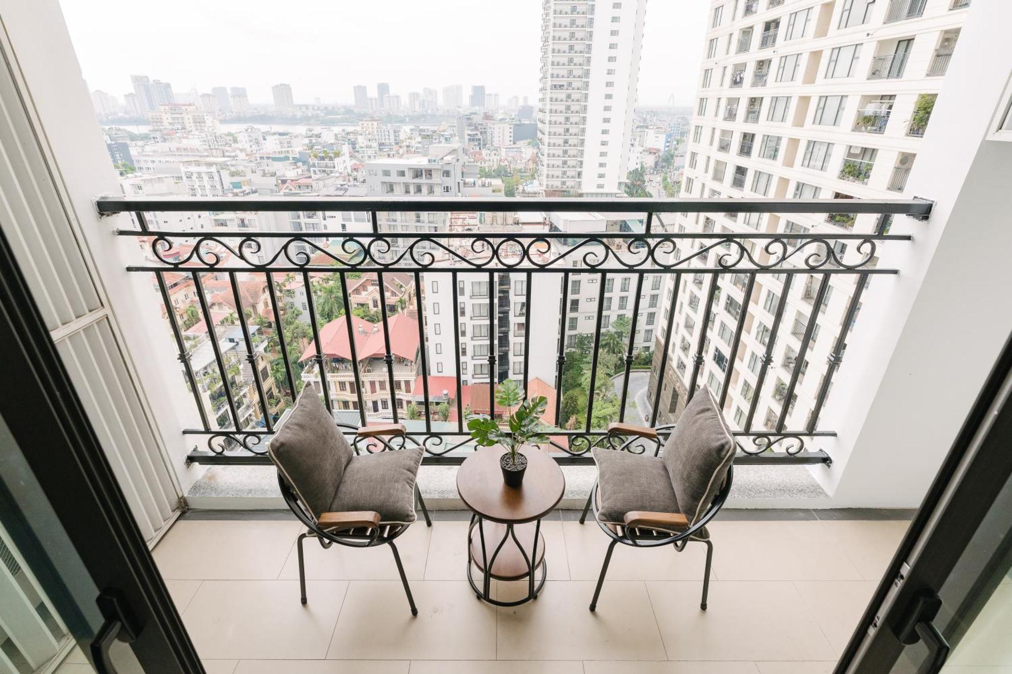 D'Leroi Soleil - Westlake Suite & Apartment Hanoi Exterior photo